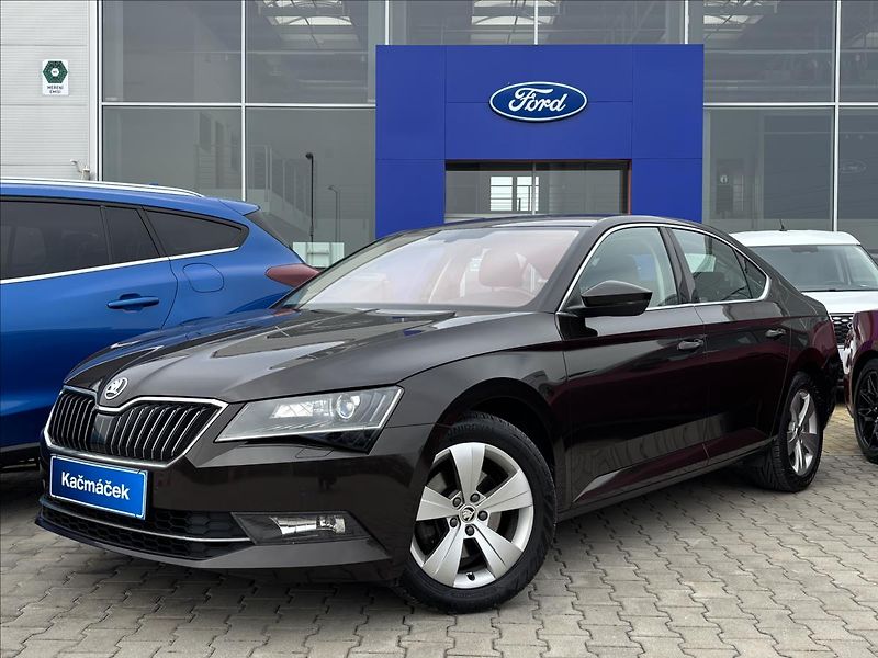 Škoda Superb 2,0 TDI 140kW CANTON 4x4 DSG - fotografie inzerátu