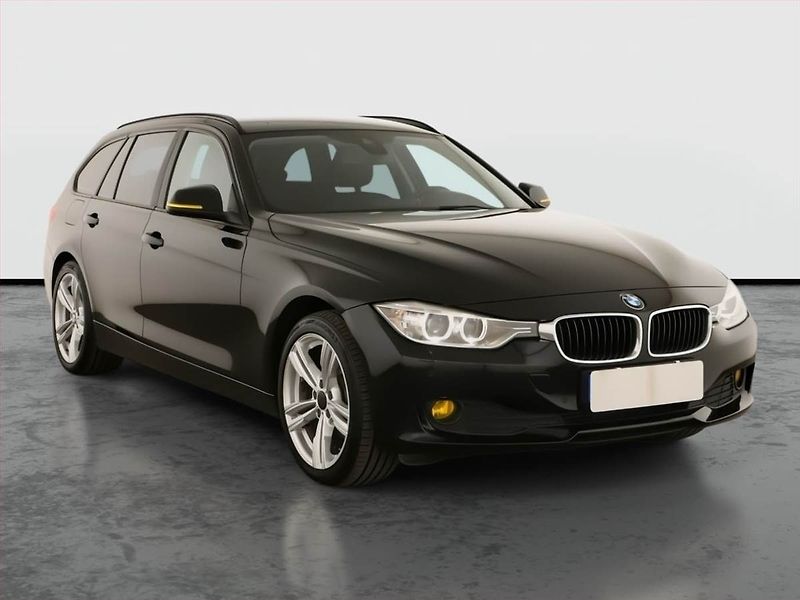 BMW Řada 3 (2014) 320 d xDrive, 4X4, Navi - fotografie inzerátu