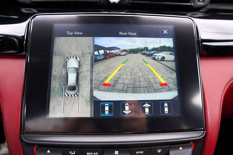 Maserati Quattroporte S Q4 3.0i V6/410 PS/automat/B& - fotka 41 z 50