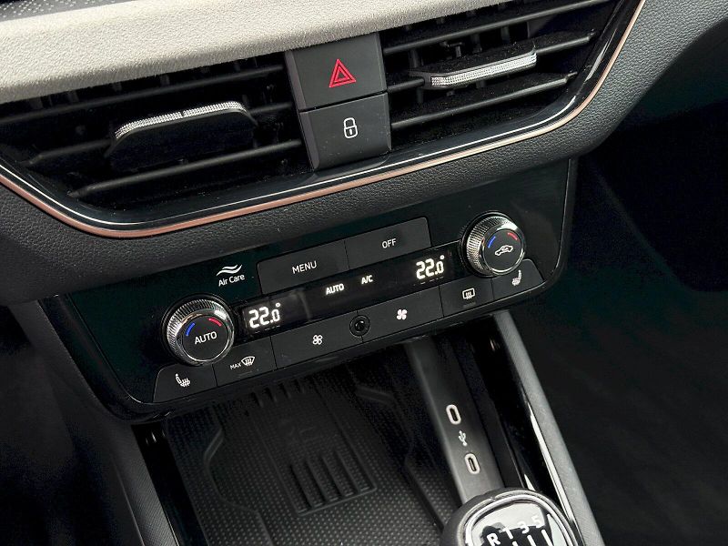 Škoda Kamiq (2024) 1.5 TSI 110 kW TopSelection - fotka 14 z 21