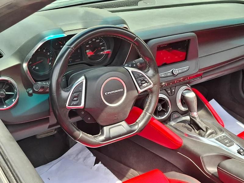 Chevrolet Camaro (2019) V6 Cabrio plné emocí - fotka 9 z 16