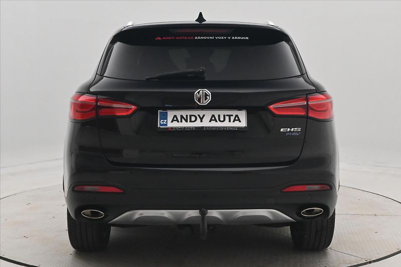 MG EHS 1,5 TGI PHEV 119kW AT Luxury Z - fotka 6 z 32