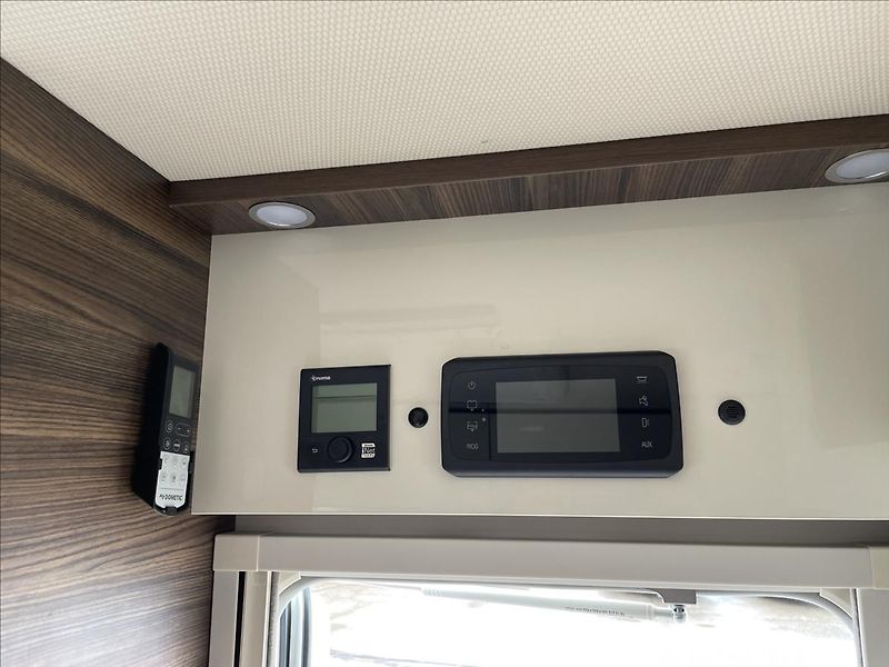 Laika Ecovip 2,3 L 4012 MJTD - fotka 15 z 18