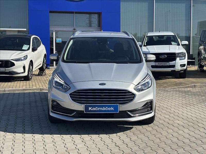 Ford Galaxy 2,5 Hybrid eCVT Titanium 140kW - fotka 7 z 37