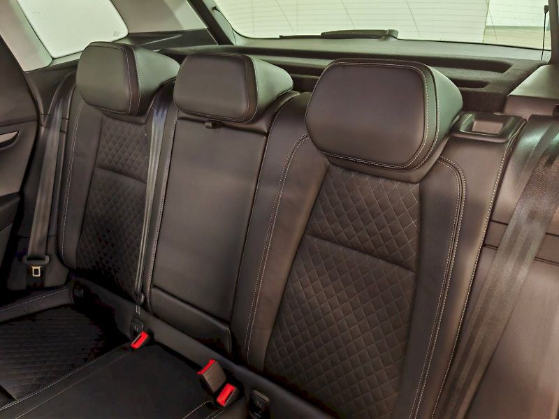 Škoda Karoq (2019) 1.5 TSI 110 kW DSG Style PLUS - fotka 26 z 33