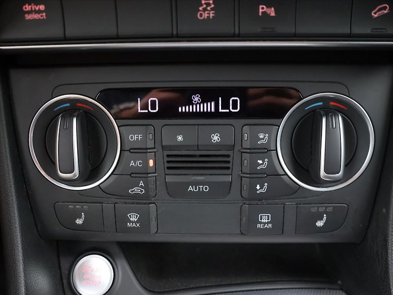 Audi Q3 2,0 TDI 88kW S tronic Basic - fotka 21 z 30