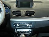 Renault Fluence (2012) 1.6i, 2.maj,ČR, Klima, temp - náhled 13