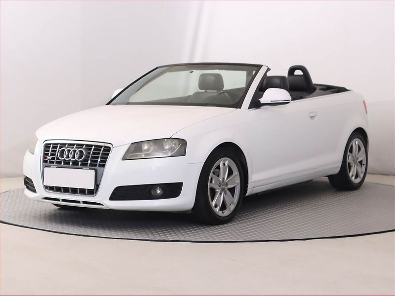 Audi A3 (2009) 2.0 TDI , Tempomat - fotka 2 z 19
