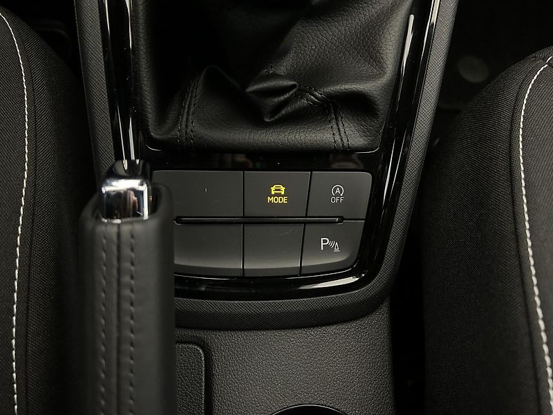 Škoda Scala 1.5 TSI Monte Carlo - fotka 15 z 24