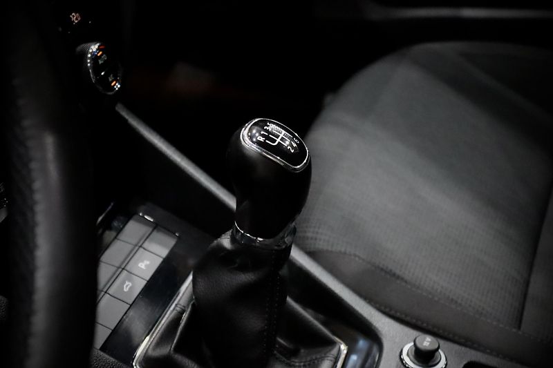 Škoda Octavia 3 FL Combi 1.4 TSI 110 kW - fotka 16 z 38