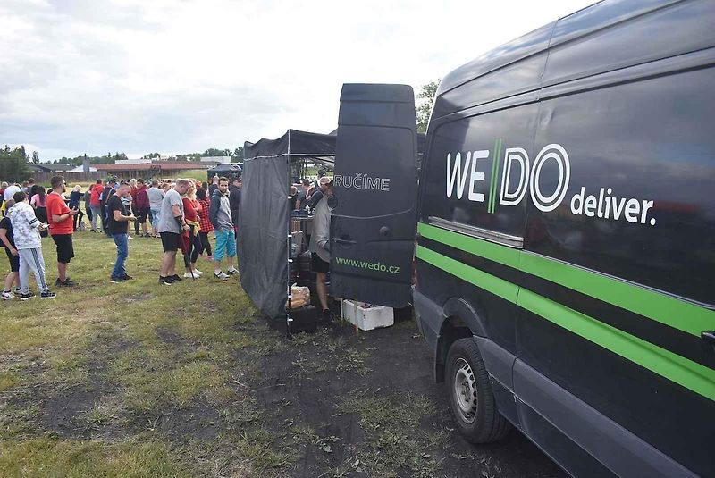 Kaskadéři z Flott Cascaders team předvedli v Bruntále své klasické autorodeo 25. června. V České Vsi vystoupí 28. června a v Bludově 1. července.