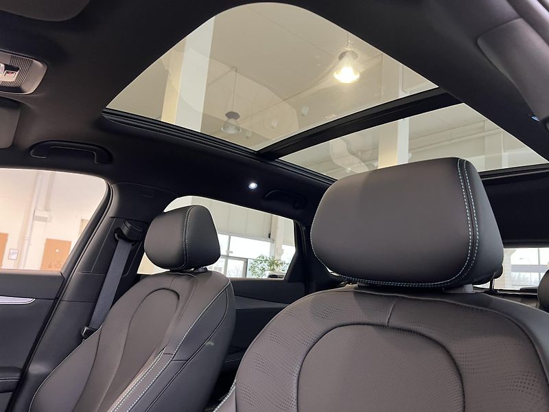 BYD Seal 6 (2025) DM-i Touring Comfort - fotka 14 z 30
