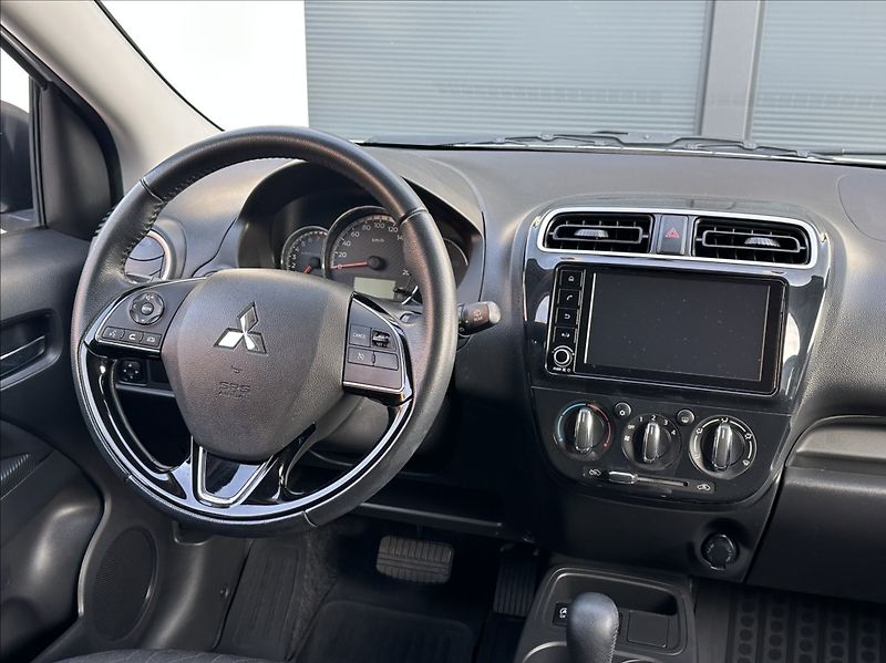 Mitsubishi Space Star 1,2 71PS  Invite A/T - fotka 23 z 53