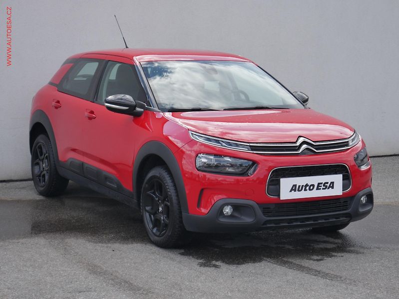 Citroën C4 Cactus (2018) 1.2 PT, ČR, servis.kniha, AC - fotografie inzerátu