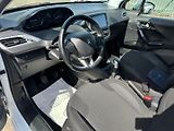 Peugeot 208 (2017) Style - náhled 9