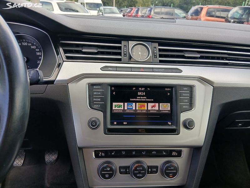 Volkswagen Passat TDI, B8, 199 000 km - fotka 23 z 37