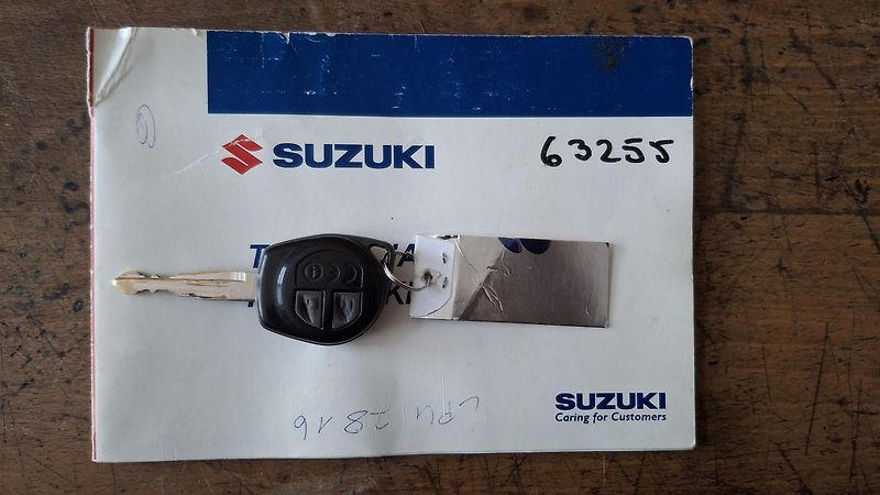 Suzuki Grand Vitara 2.0  4x4 servisní historie - fotka 36 z 46