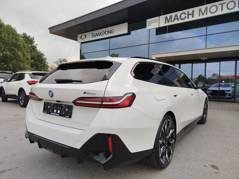 BMW Ostatní M60 xDrive Touring TOP - fotka 9 z 23