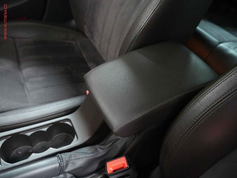 Škoda Octavia (2018) 2.0TDI, ČR, DSG, navi, LED - fotka 30 z 32