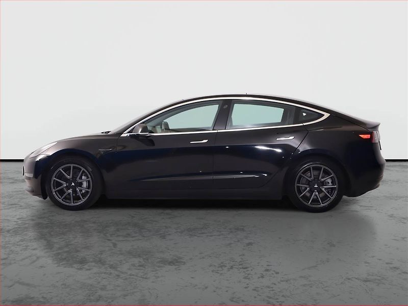 Tesla Model 3 (2019) Std Range Plus 52kWh, SoH 80% - fotka 3 z 25