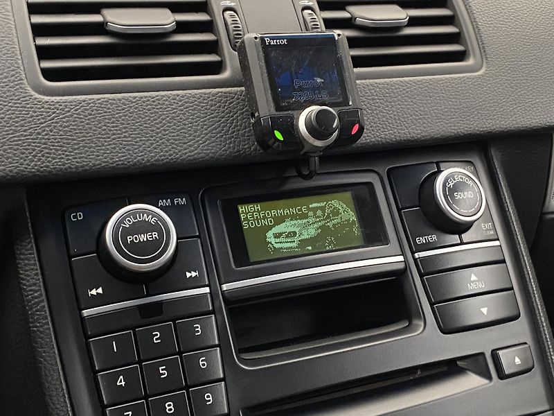 Volvo XC90 D5 AWD SPORT AUT CZ - fotka 36 z 42