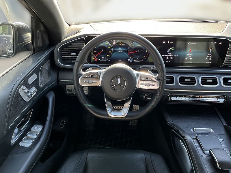 Mercedes-Benz GLE Coupé 400 d 4MATIC AMG Line ku - fotka 11 z 18