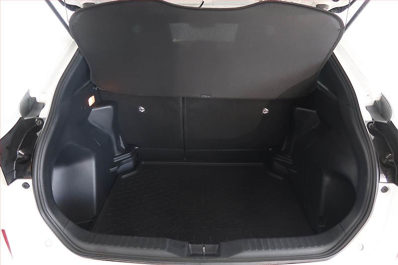 Toyota Yaris Cross (2022) Comfort 1.5 VVT-i - fotka 14 z 19