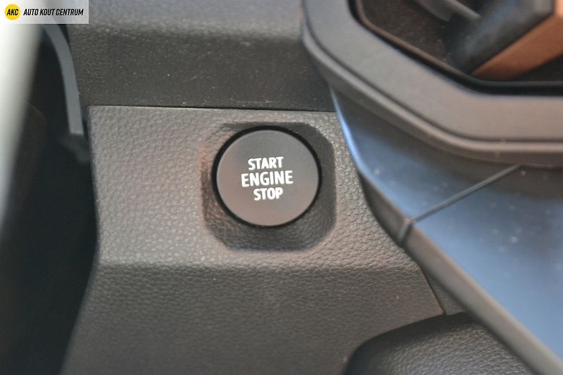 Dacia Duster EXTREME TCE 130 4x4 - fotka 40 z 54