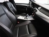 BMW Řada 5 (2015) 530d xDrive, 4X4, Automat - náhled 9