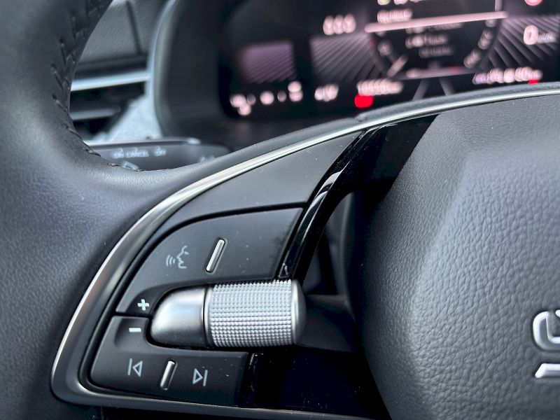 Škoda Kamiq (2025) 1.0 TSI 85kW Selection - fotka 12 z 35