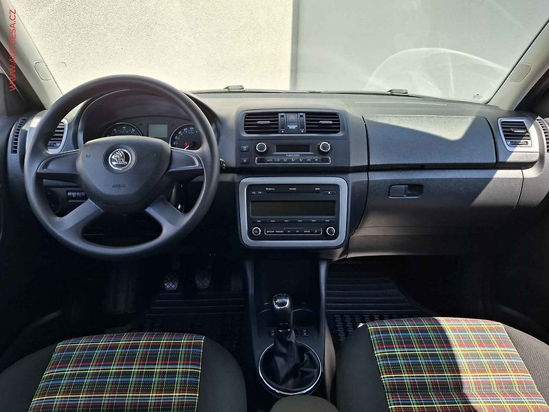 Škoda Fabia (2013) 1.2 TSi, Style, +kola - fotka 8 z 20