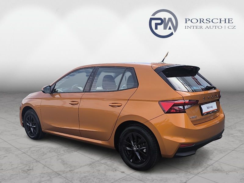 Škoda Fabia Top Selection 1.0 TSI 85kW DSG - fotka 8 z 25