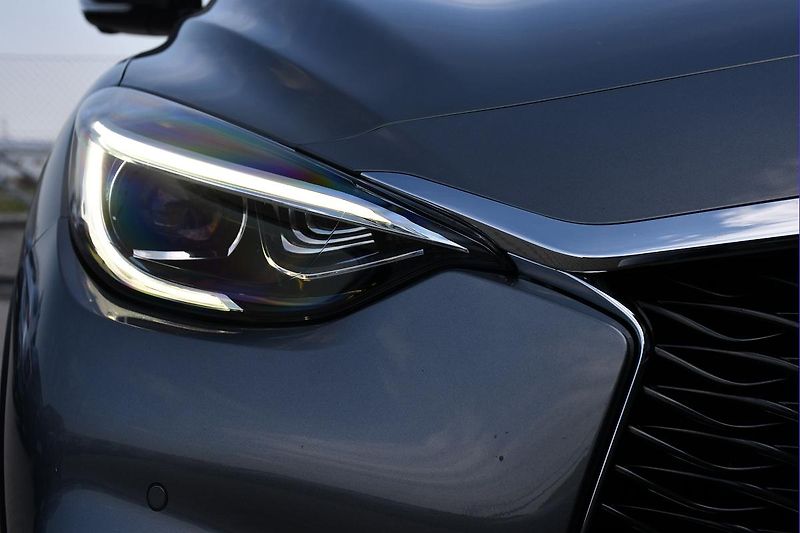 Infiniti QX30 220 CDI 4MATIC PANO ACC - fotka 51 z 52