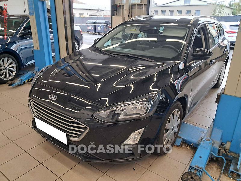 Ford Focus (2019) 1.5 D, navi, AC, temp - fotka 1 z 3