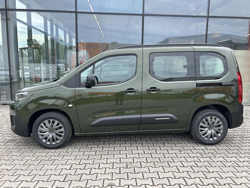 Citroën Berlingo (2026) PLUS 1,5 HDI 100k MAN6 - fotka 4 z 12