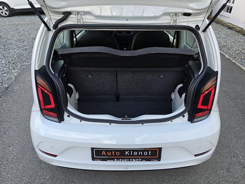 Volkswagen up! CNG KAMERA + DIGIKLIMA ČR - fotka 23 z 25