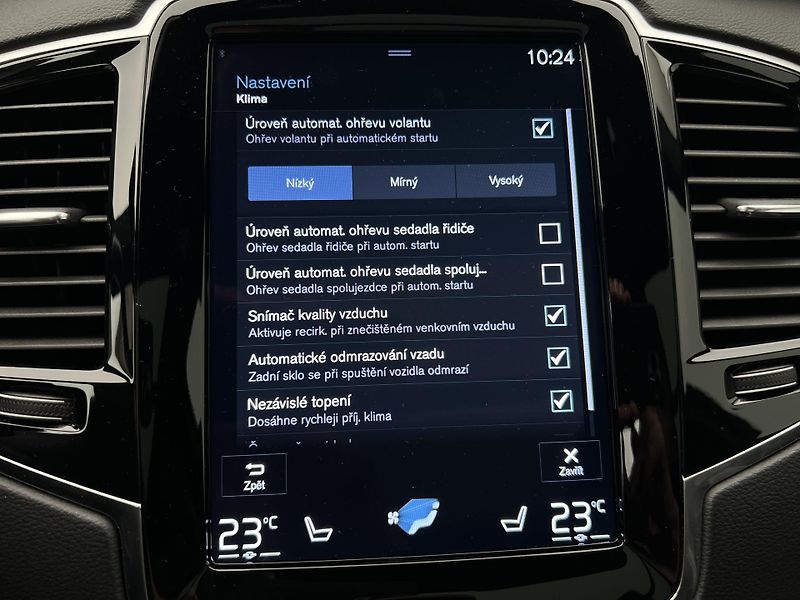 Volvo XC90 B5 AWD R-DESIGN 7 MÍST AUT  - fotka 43 z 47