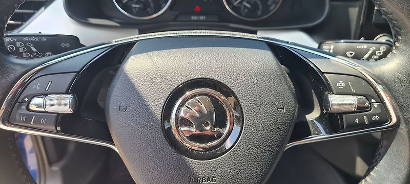 Škoda Kamiq 1.0.TSI 8.1.kW Nové v ČR - fotka 15 z 20