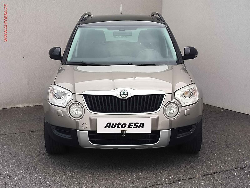 Škoda Yeti (2013) 2.0 TDi 4x4, Adventure, DSG - fotka 2 z 20