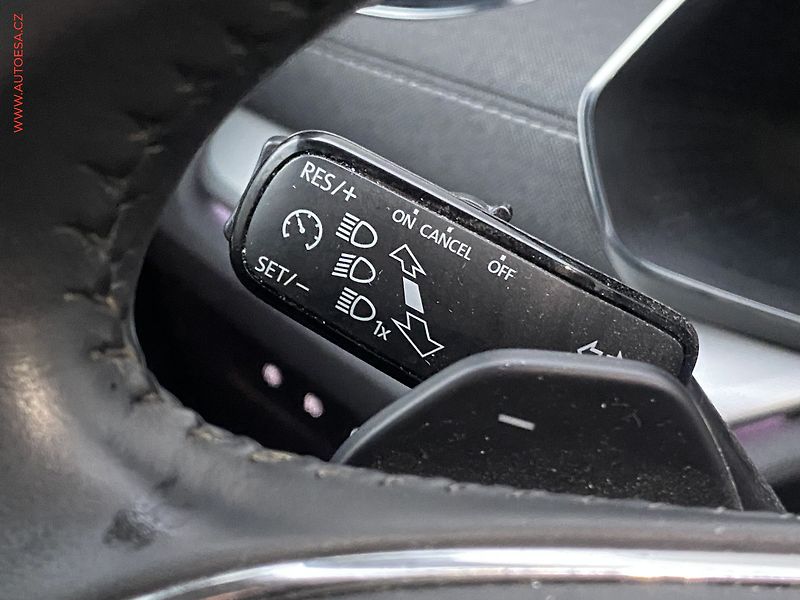 Škoda Octavia (2021) 2.0 TDi, Style, kůže, DSG - fotka 16 z 19