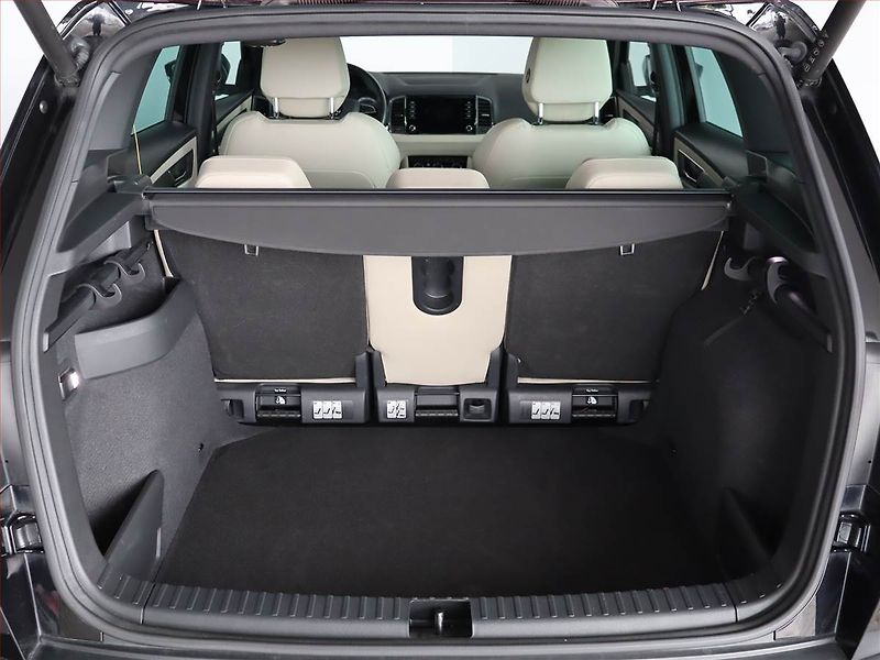 Škoda Karoq (2018) Style Plus 1.5 TSI, Automat - fotka 14 z 24