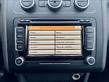 Volkswagen Touran 1,6 TDi  NAVI / kamera / ALU - náhled 32