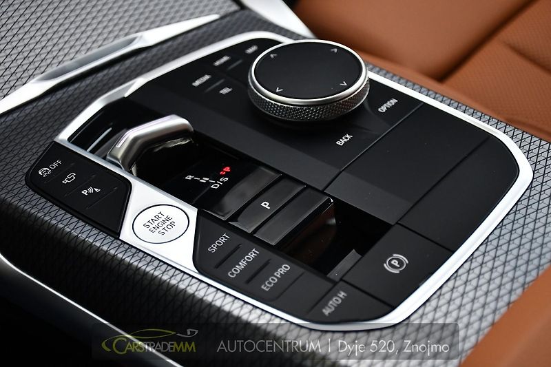 BMW Řada 4 420d xDrive M-SPORT ČR 1.MAJ - fotka 33 z 59