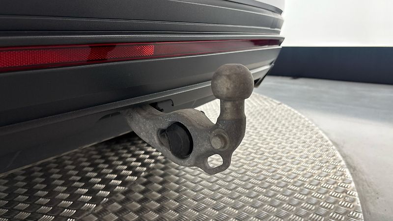 Volkswagen Touareg 3.0 TDI Tiptronic - fotka 30 z 30