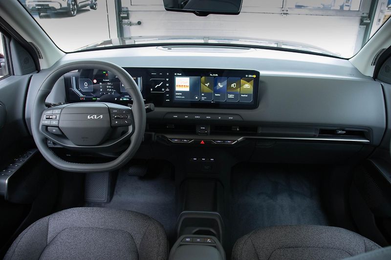 Kia EV2 AIR QV1 5P 42,2 kWh, 4x2  - fotka 8 z 16