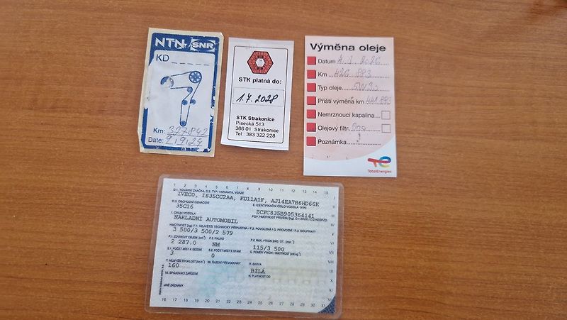Iveco Daily 35C16/2,3L automat/led - fotka 7 z 11