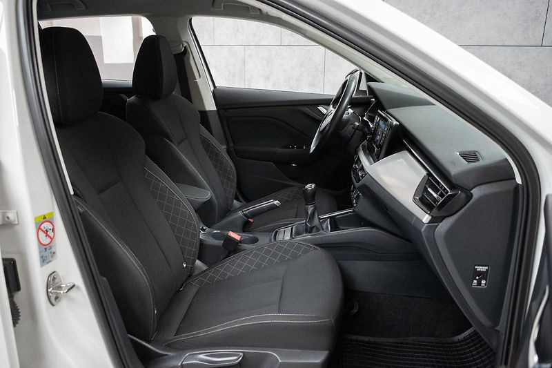 Škoda Scala 1.6 TDI SmartLink+*DPH*ČR 1.M* - fotka 12 z 39