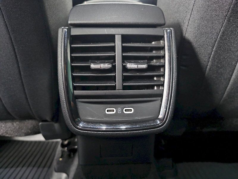 Škoda Scala (2023) 1.0TSi 81kW STYLE PLUS - fotka 26 z 32