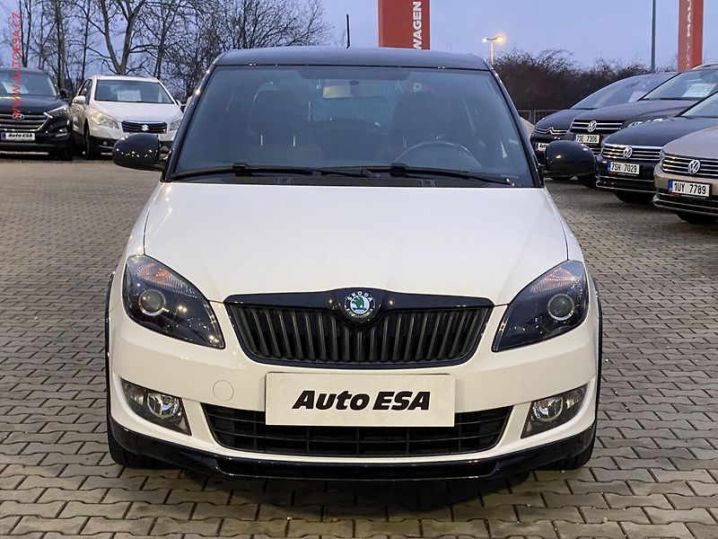Škoda Fabia (2013) 1.2 TSi, Monte Carlo, navi, - fotka 2 z 18