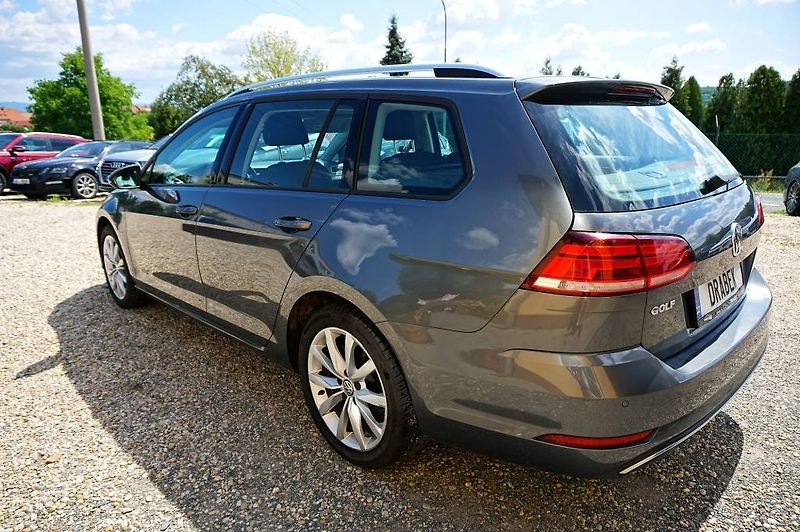 Volkswagen Golf Variant (2018) MATCH 1,0 TSI 81 kW - fotka 6 z 37